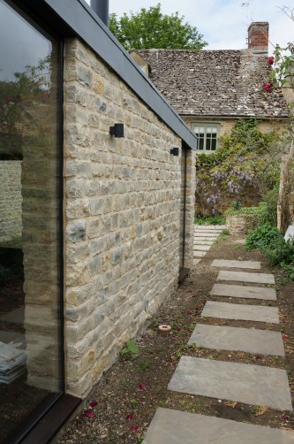03_kingham01714